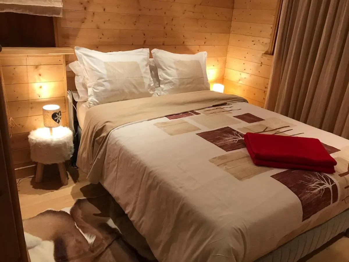 Thendia Montblanc Villa Les Houches 0*,