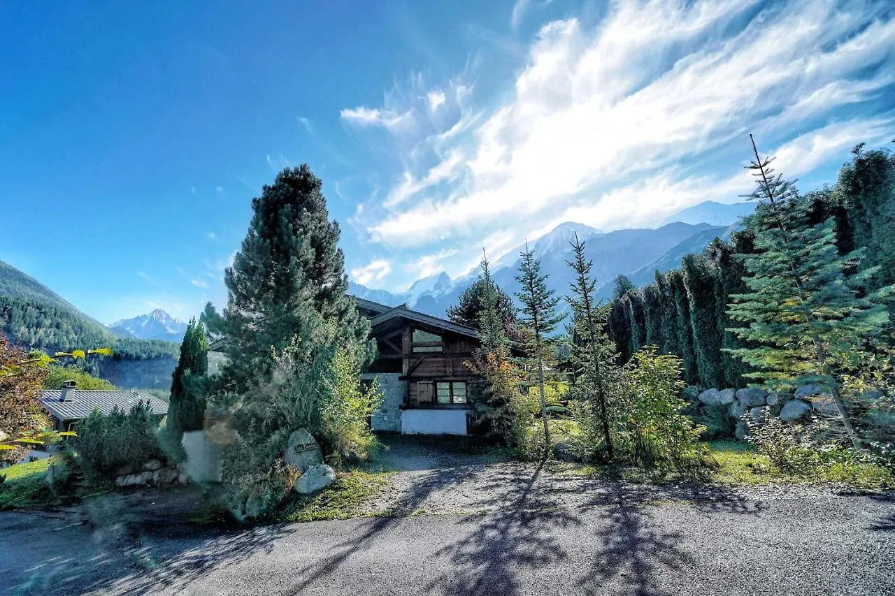Thendia Montblanc Villa Les Houches 0*,