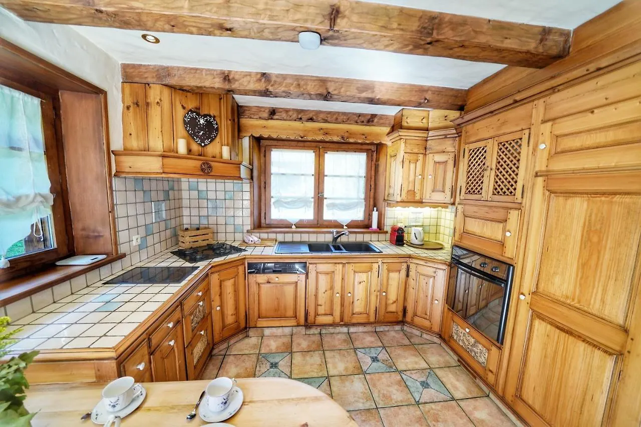 Thendia Montblanc Villa Les Houches 0*,  France